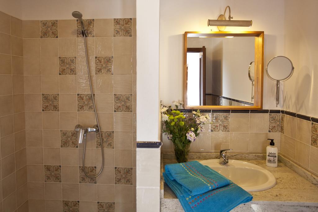 Casa Rural La Serrana De Country house *